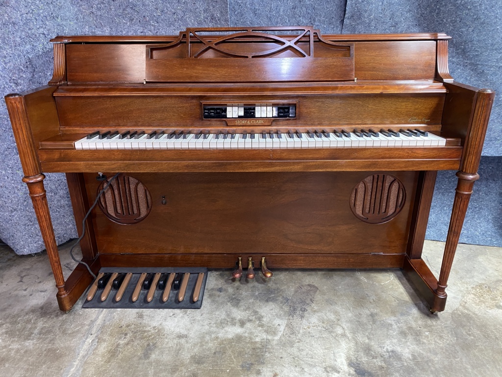 Story & Clark Piano Organ Combo