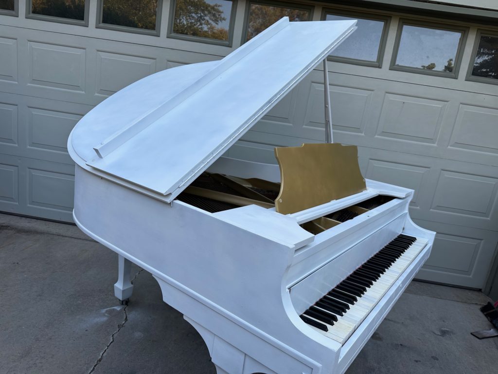 Kranich & Bach petit babygrand Piano