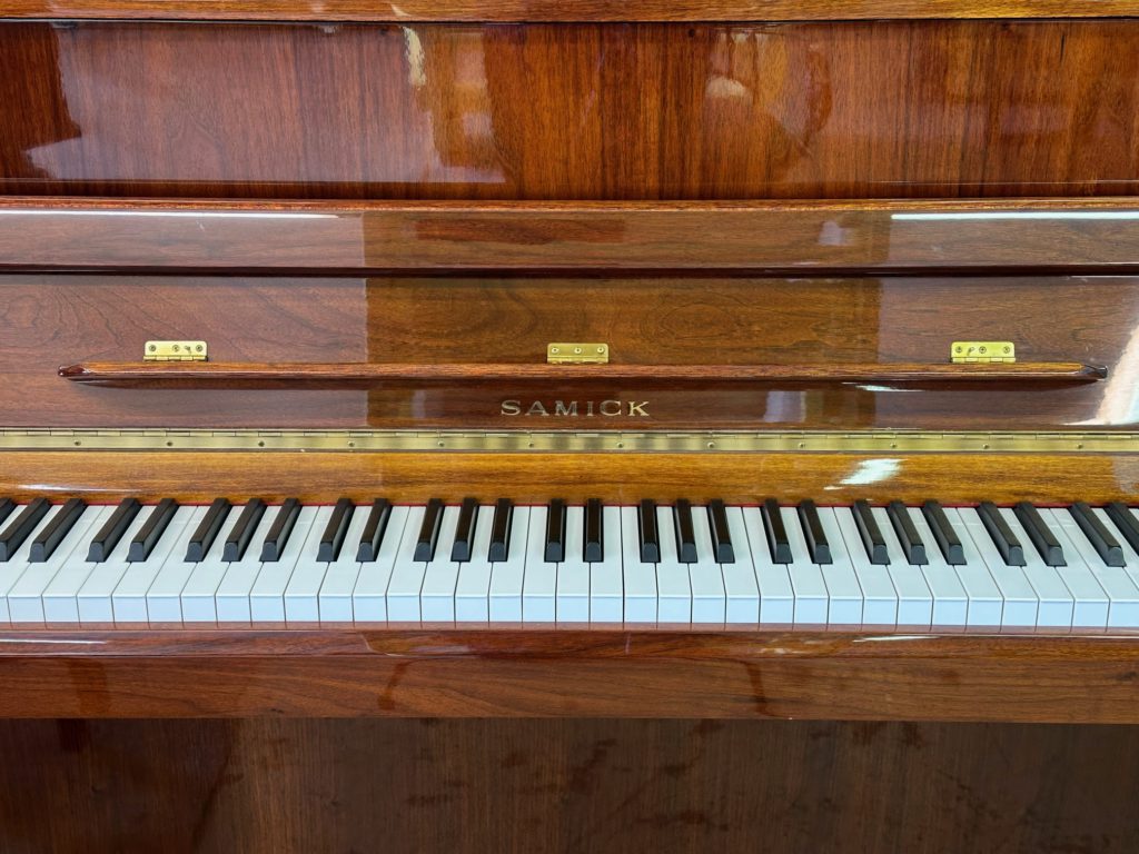 Samick Studio Piano