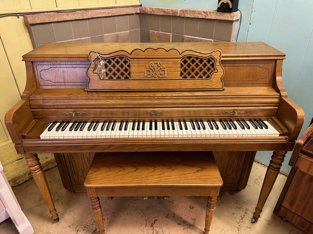 Wurlitzer console