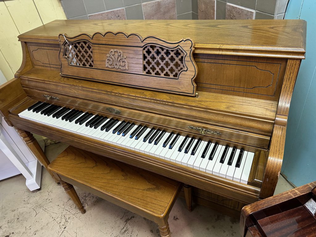 Wurlitzer console