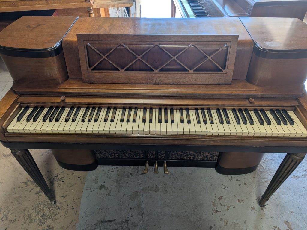Wurlitzer ~ Older than 30