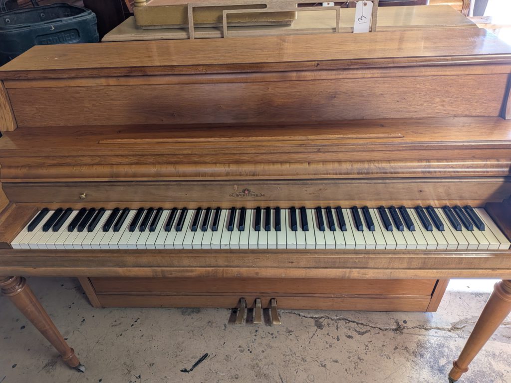 Wurlitzer ~ Older than 30