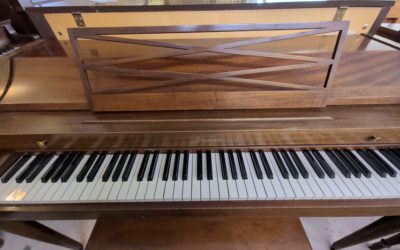 Acrosonic ~ Older than 30