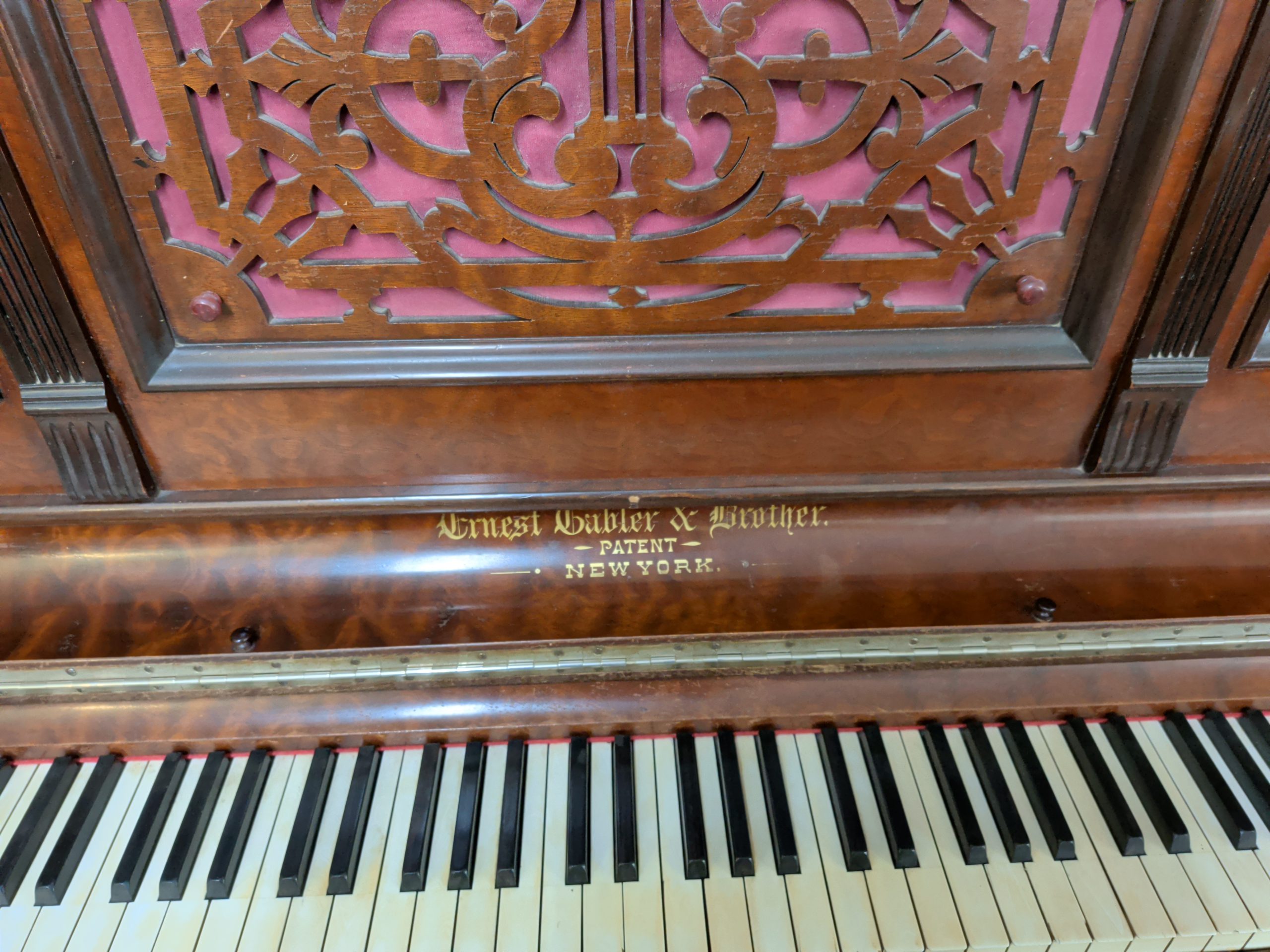Ernest Gabler & Brother Upright Upright Vintage Piano