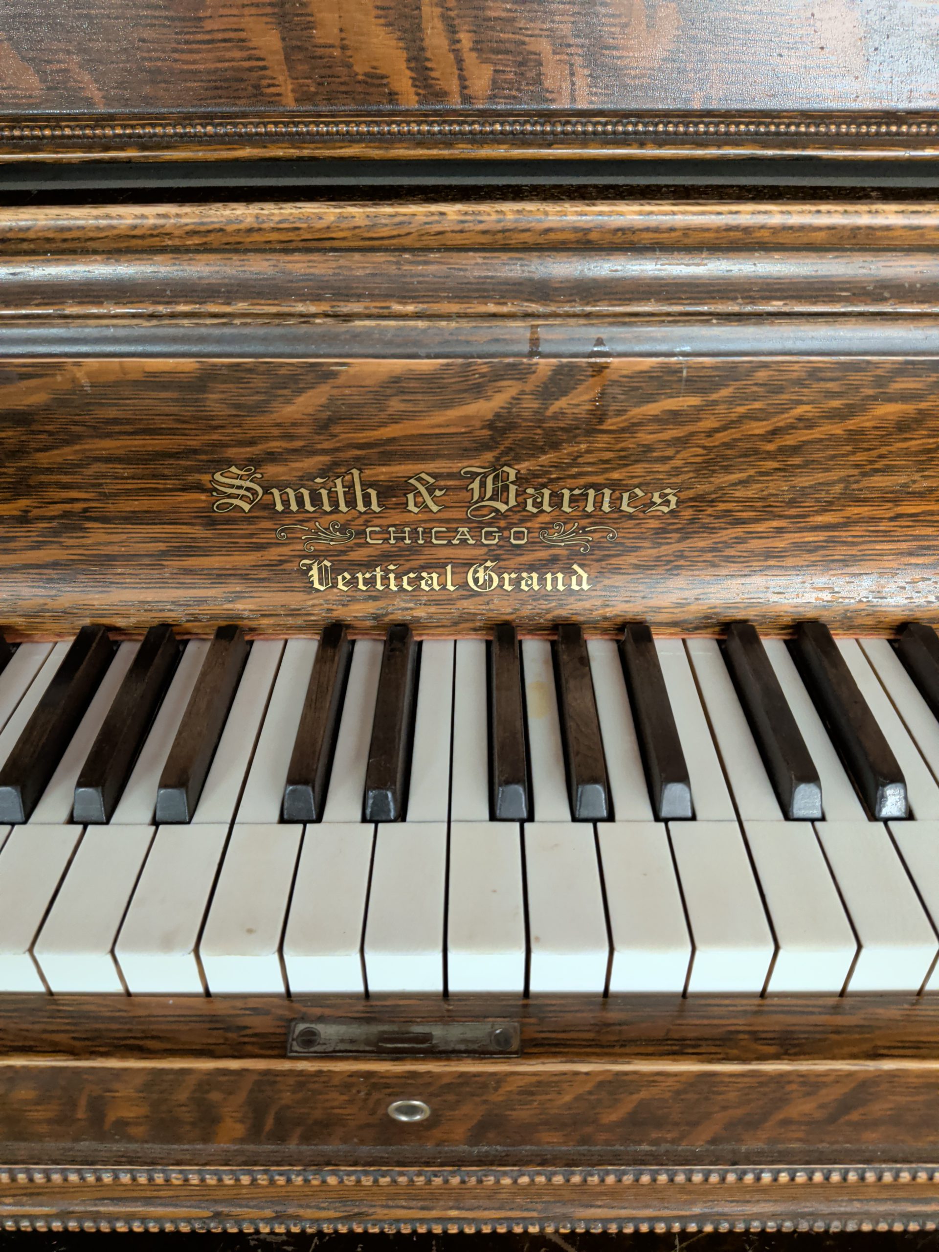 Smith & Barnes Upright Upright Vintage Piano