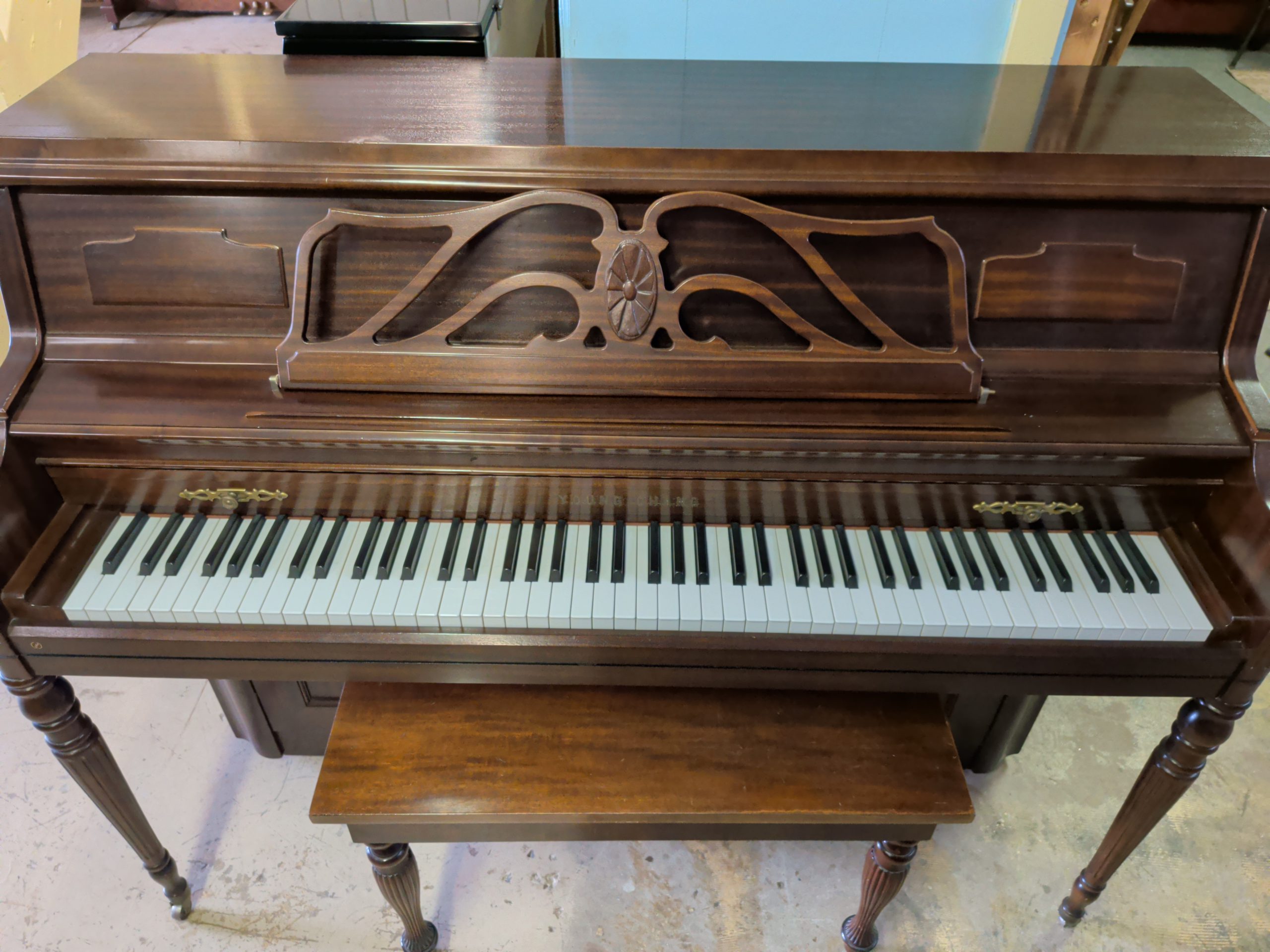 Young Chang Console Console Older than 30