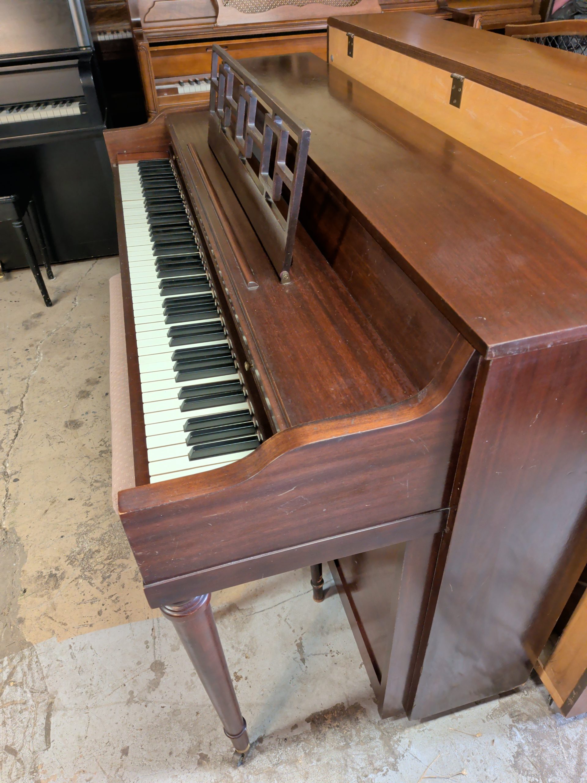 Cable and Nelson Spinet Spinet Older than 30